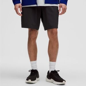 lululemon athletica Pace Breaker Short 7” LL (Linerless)